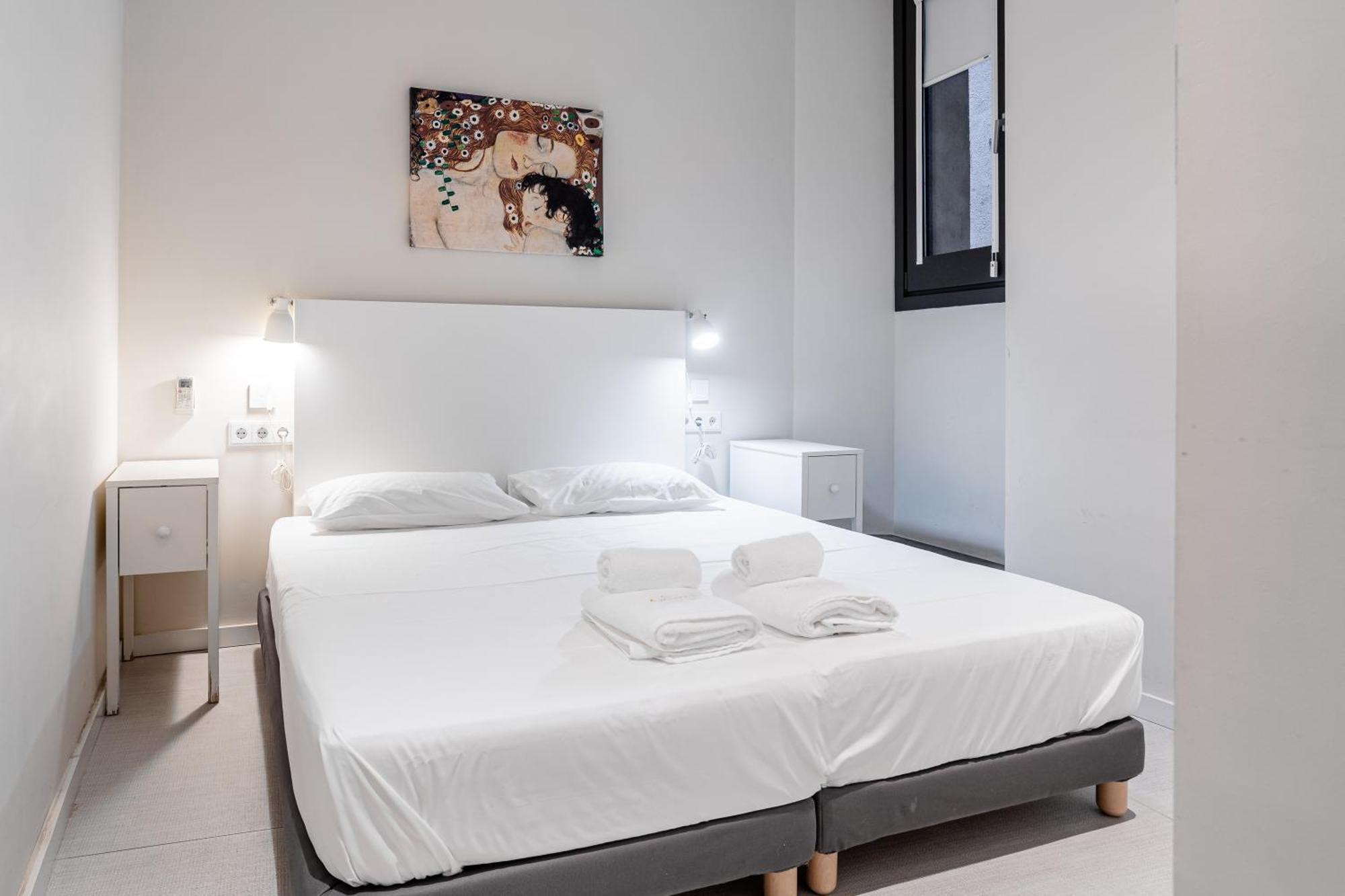 Apt 8 Geranio Girona Exterior foto